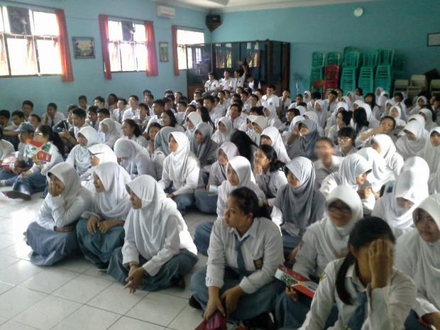 Bupati Syamsuar Nilai Pengalihan Status Pengelolaan SMA ke Pemprov Riau Hambat Penerimaan Siswa Baru di Kabupaten Siak