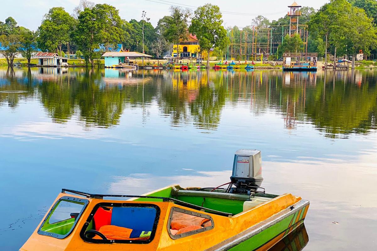 Komunitas ALK Riau Gelar Mancing Bareng di Danau Tajwid Pelalawan, Kapolres dan Mantan Bupati Dua Periode Ikut Meramaikan