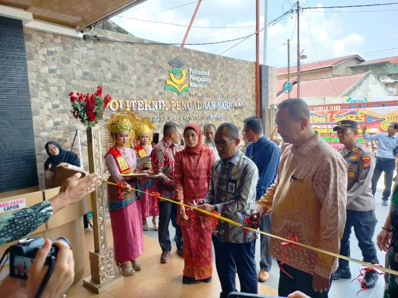 Bantu Masyarakat dan Pemerintah, Polteknas Buka Klinik Konsultasi PBJ Gratis