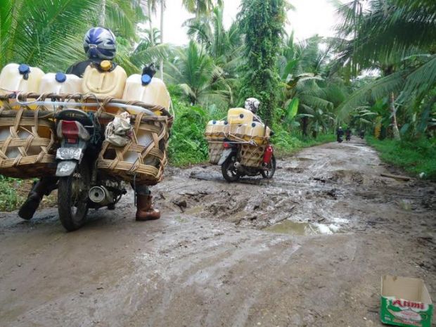 Musim Hujan Segera Tiba, Pimpinan Dewan Desak Pemkab Inhil dan Kontraktor Percepat Pembangunan Jalan
