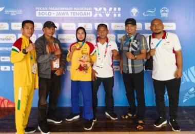 bperolehan-medali-emas-kontingen-riau-yang-bertanding-di-peparnas-xvii-2024-solo-kembali-bertambah