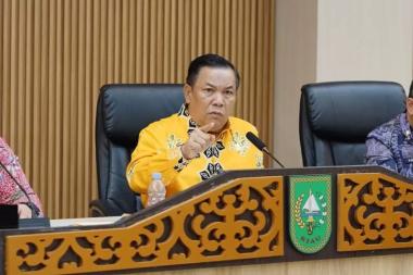 bplt-gubernur-sf-hariyanto-tunjuk-plt-kadis-puprpkpp-riau-dan-ganti-10-plt-kepala-opdb