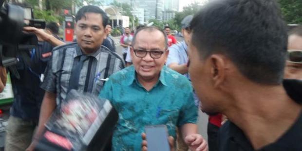 KPK Tahan Sekda Kota Dumai Terkait Kasus Dugaan Korupsi Proyek Jalan di Kabupaten di Bengkalis