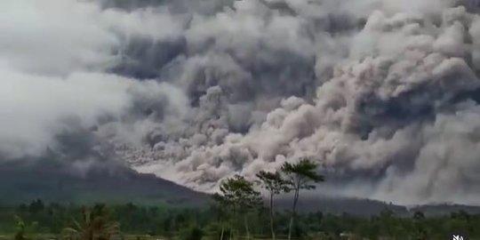 Partai Golkar Kirim Tim Tanggap Darurat dan Siapkan Bantuan untuk Korban Erupsi Gunung Semeru