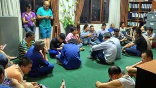 Tetap ”Cuek” meski Tak Punya Dokumen, Kemenkum HAM Riau Ancam Pulangkan Paksa 74 Pekerja Ilegal Asal China