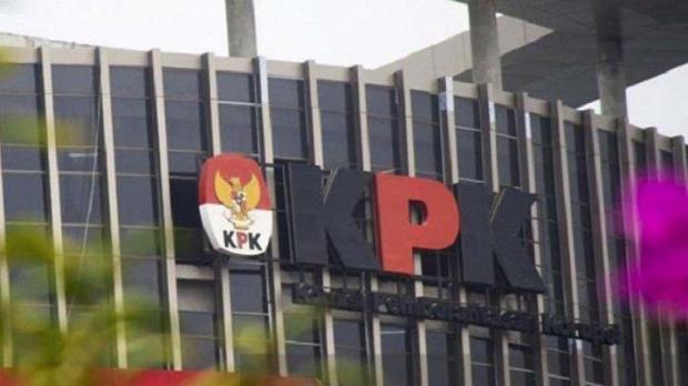 Dipanggil KPK untuk Jadi Saksi Kasus Korupsi Proyek Jalan, Bupati Bengkalis dan Seorang Eks Anggota DPRD Mangkir