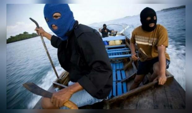 Pura-Pura Jadi Penumpang <i>Speedboat</i>, Bajak Laut Lakukan Perampokan di Perairan Indragiri Hilir