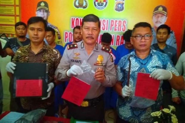 Beraksi di 21 Lokasi Kota Pekanbaru, Komplotan Pencuri Ditangkap Saat di Tempat Hiburan Malam