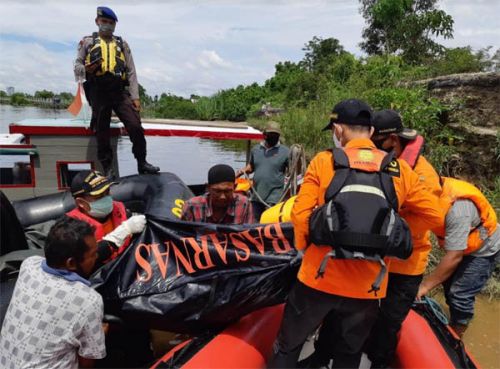 ABK yang Tenggelam karena Kejar 1 Kardus Pop Mie Hanyut di Sungai Siak Pekanbaru Ditemukan Meninggal Dunia
