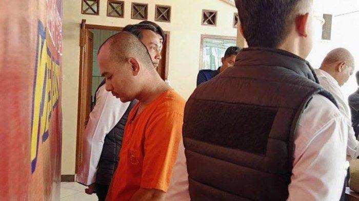 <b>Pelaku Pembunuhan di Ciamis 2 Malam Tidur bersama Jasad Korban, Sempat Ngopi Usai Lakukan Aksi Keji</b>
