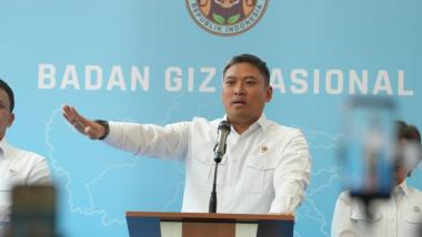 b66-kepala-dapur-mbg-dipecat-karena-terlibat-penipuan-judi-dan-hengki-pengkib