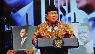 bprabowo-ultimatum-pemda-kalau-gubernur-hingga-kades-tidak-mampu-atasi-persoalan-rakyat-dirinya-tak