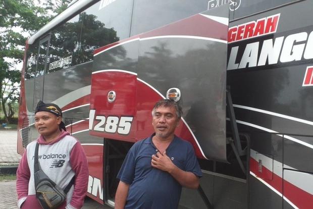 Sopir Bus AKAP Pekanbaru-Ponorogo Diadang Puluhan Begal Pakai Golok, Korban Takut Lapor Polisi