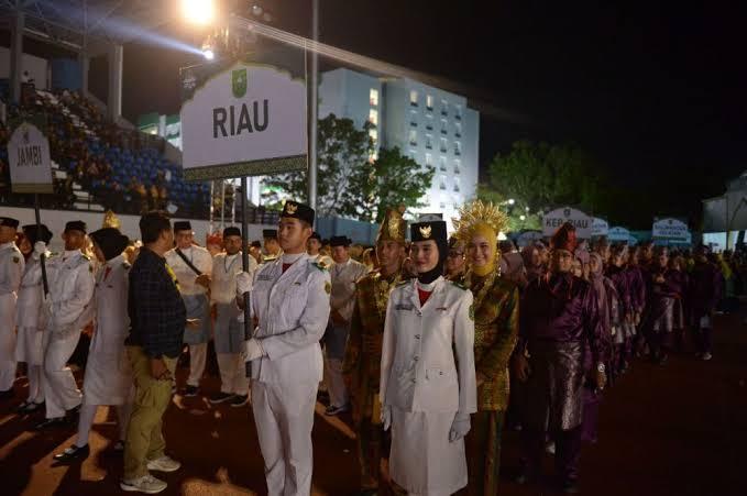 <b>MTQ Nasional XXX di Kaltim Resmi Dibuka Presiden Jokowi, Kafilah Riau Nyatakan Siap Bersaing dengan Kafilah Lain di Sejumlah Perlombaan</b>