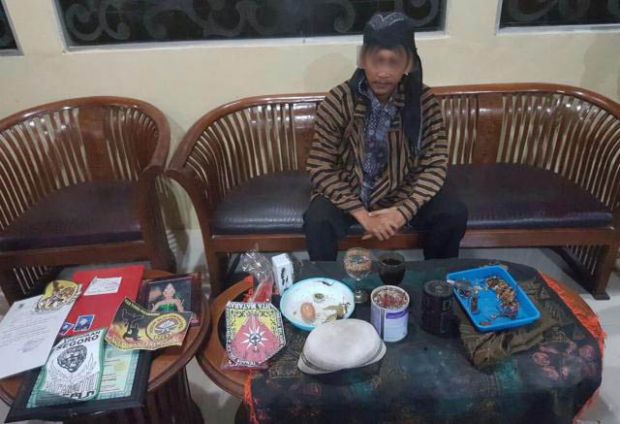 Inilah Ki Purbo, Dukun Pengganda Uang ala Dimas Kanjeng yang Ditangkap Polisi di Pekanbaru