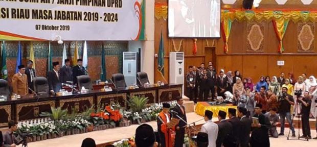 Pimpinan DPRD Riau Periode 2019-2024; Indra Gunawan, Zukri Misran, Asri Auzar, Hardianto