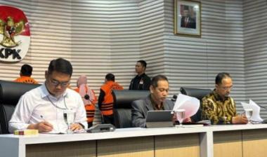 bmeski-ditetapkan-sebagai-tersangka-dugaan-korupsi-pembangunan-namun-kpk-belum-menahan-gubernur