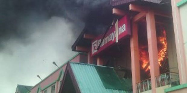 Hari Ini dalam Sejarah; Kebakaran Hebat di Ramayana Pekanbaru