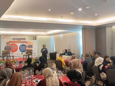 bgelar-iworkshopi-tingkatkan-audiens-di-media-sosial-amsi-riau-dorong-media-siber-beradaptasi