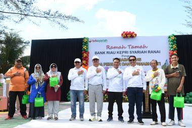 bpersiapkan-masa-tua-sejahtera-brk-syariah-ajak-asn-di-natuna-tetap-produktifb