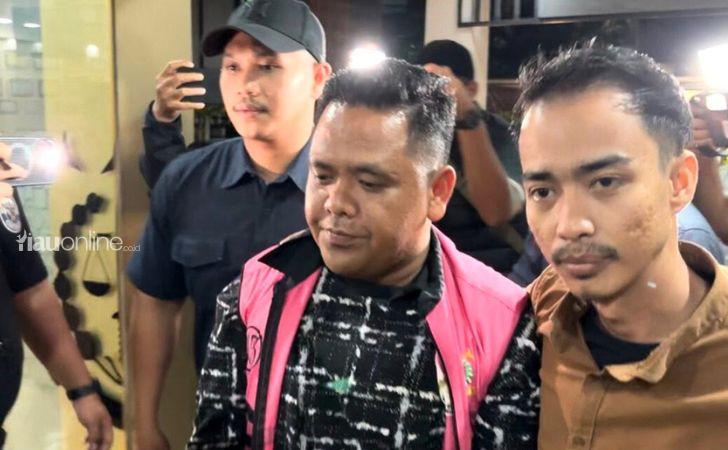 <b>Kejari Pekanbaru Tangkap Buronan Terpidana Kasus Korupsi Tahun 2021</b>