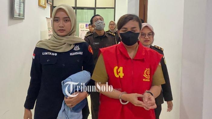 <b>Wanita Ini Kuras Dana Desa Ratusan Juta Rupiah dengan Modus Manipulasi Tanda Tangan dan Buat Laporan Fiktif</b>