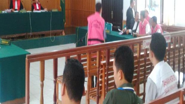Jaksa Tuntut Para Terdakwa Dugaan Korupsi Pelebaran Jalan HR Subrantas Dumai Diganjar 4 sampai 8 Tahun Penjara