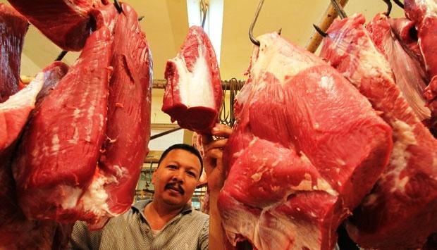 Jelang Ramadan, Stok Daging Sapi di Pekanbaru Cukup, Pemotongan Capai 25 Ekor Setiap Hari