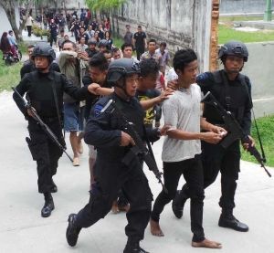 Sabu Siap Edar Senilai Puluhan Juta Rupiah Ditemukan di Kampung Dalam, 8 Terduga Pengguna Diamankan