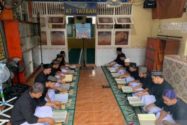Lapas Terpadat di Indonesia, Napi di Bagansiapiapi Riau Harus Bergiliran Laksanakan Ibadah di Masjid At-Taubah