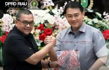 dprd-riau-gelar-paripurna-penyampaian-lkpj-kepala-daerah-2022-capaian-dan-langkah-mengatasi-isu