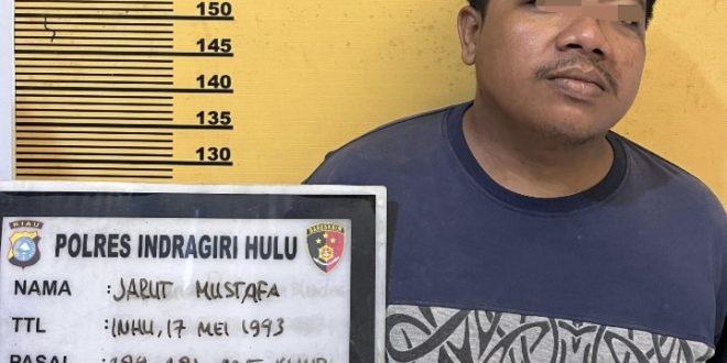 <b>Preman Kampung yang Sering Buat Onar hingga Percobaan Perkosaan Ditangkap Anggota Polsek Kuanacenaku Indragiri Hulu </b>