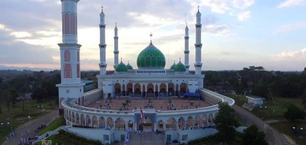 Islamic Center Rohul Tempat Favorit Berlibur Lebaran di Riau, Tiap Hari Didatangi 30 Ribu Pengunjung