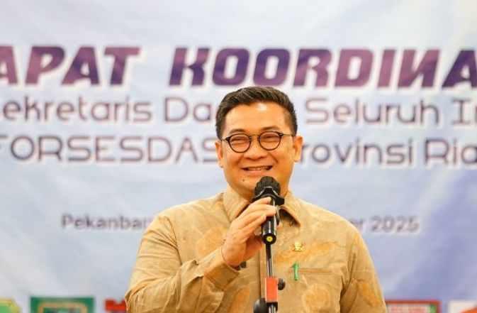 <b>Sekda Riau: Jangan Sampai Kita Sudah Kekurangan Uang, Kemudian Mendapatkan Bantuan Transfer, Tapi Lalai Memanfaatkan dengan Baik</b>