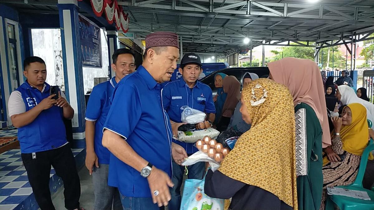<b>Demokrat Inhil Rayakan Hari Jadi Ke-24 Dan HUT SBY Bersama Kaum Dhuafa</b>
