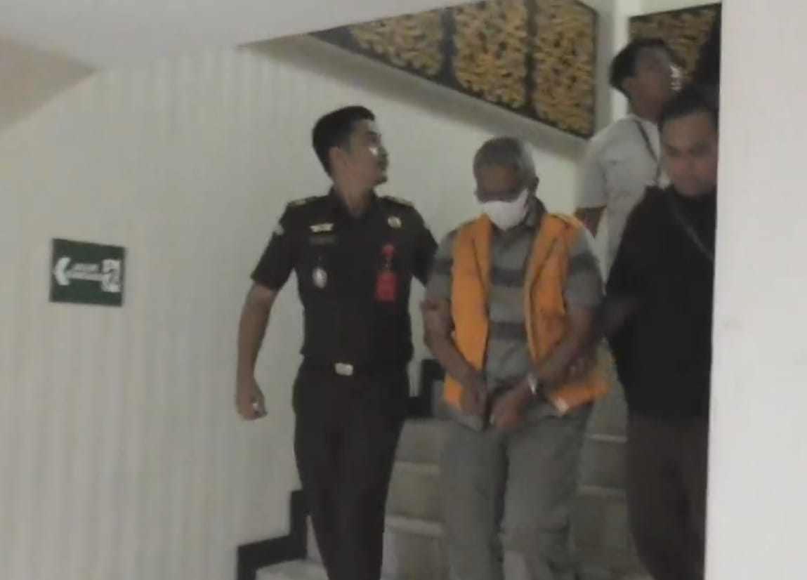 Ditetapkan Jaksa sebagai Tersangka Korupsi Penyertaan Modal PT BSP Rp8 Miliar, Direktur PT ZES Langsung Dijebloskan ke Sel Tahanan