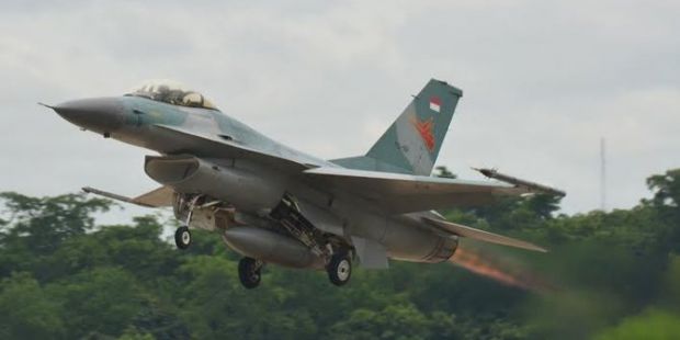Laut China Selatan Memanas, F-16 dan Hawk Milik TNI Tingkatkan Patroli