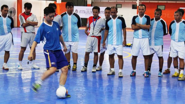 Riau Kirimkan Peserta Ikuti Kursus Pelatih Futsal Level Asia