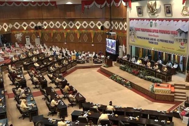 Kacau, Tokoh Penting Era Reformasi, Mantan Ketua DPRD, dan Bekas Sekwan Tak Diundang Acara Paripurna HUT Riau