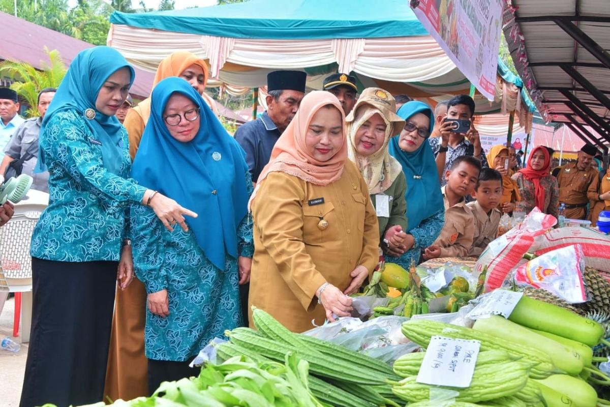 Bupati Bengkalis Kasmarni: Pangan Lokal B2SA Dukung Hidup Sehat dan Dapat Hindari <i>Stunting</i>