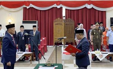bm-taufiq-oh-resmi-dilantik-sebagai-pj-sekdaprov-riaub