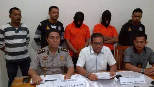 Eks Anggota DPRD Kepri Periode 2009-2014 Pasok Narkoba dari Tanjungpinang ke Kupang-NTT