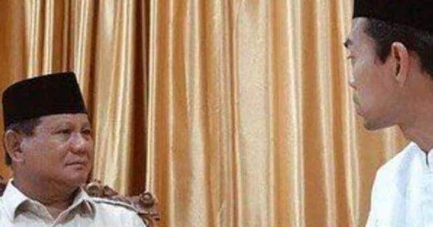 Ustaz Abdul Somad Sampaikan Pesan Ulama Kampung yang Ditemuinya Saat Keliling Berceramah kepada Prabowo