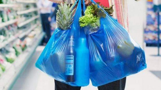 Dinilai Tidak Tegas soal Kantong Plastik Berbayar, DPRD Minta Pemkot Pekanbaru Segera Ambil Sikap, Lanjut atau Hentikan?