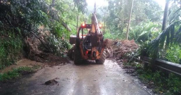 Waspadai Ancaman Longsor Sepanjang 3 Km di Jalan Lintas Riau-Sumatera Barat