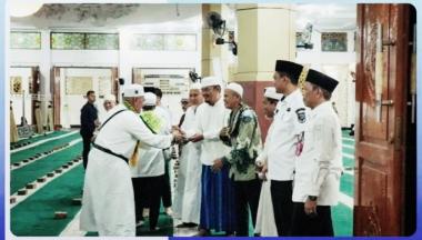 bpemkab-kuantan-singingi-sambut-kepulangan-jamaah-hajib