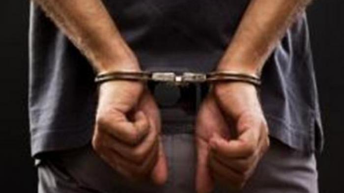 <b>Polisi Tangkap 9 Orang Mengaku Wartawan Diduga Peras Wanita di Tangsel Rp130 Juta</b>