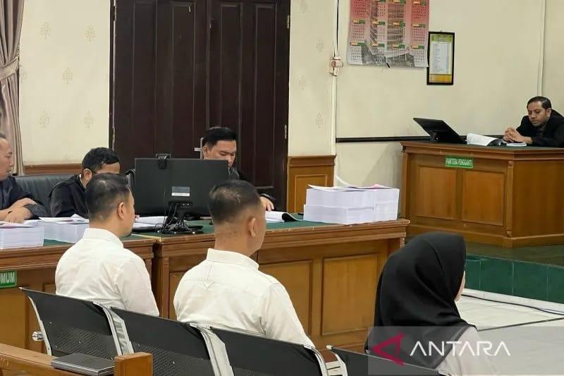 <b>Mantan Pj Wali Kota Pekanbaru Risnandar dituntut 6 tahun penjara</b>