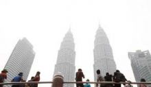 ditiup-angin-kencang-asap-dari-riau-mulai-selimuti-udara-singapura-dan-malaysia
