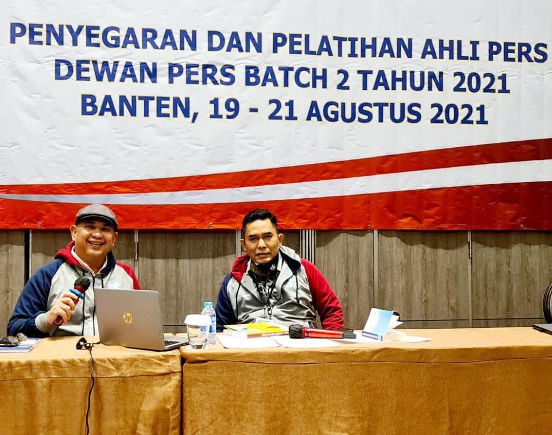 <b>Zulmansyah Sekedang Resmi Jabat Sekjen PWI Pusat 2025-2030, Jadi Orang Riau Pertama dalam Sejarah</b>